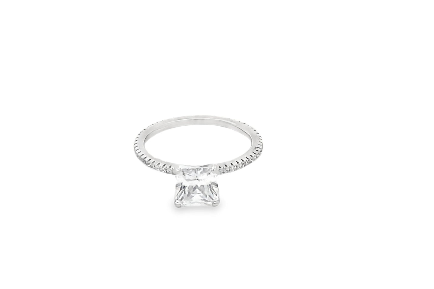 Elegant Silver Ring with Gemstone