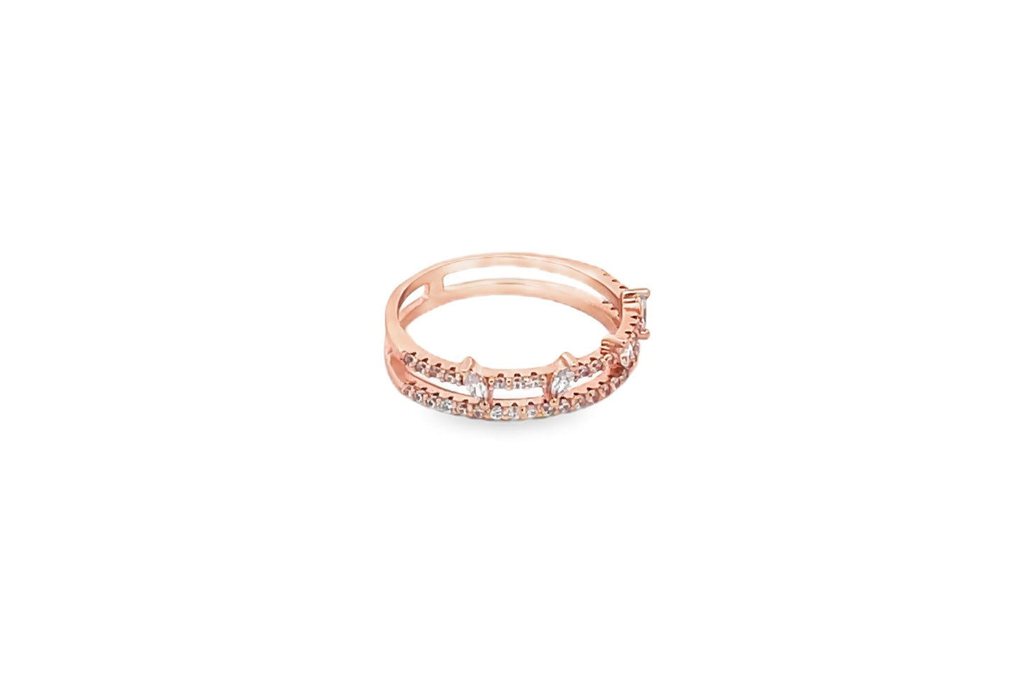 Elegant Rose Gold Ring