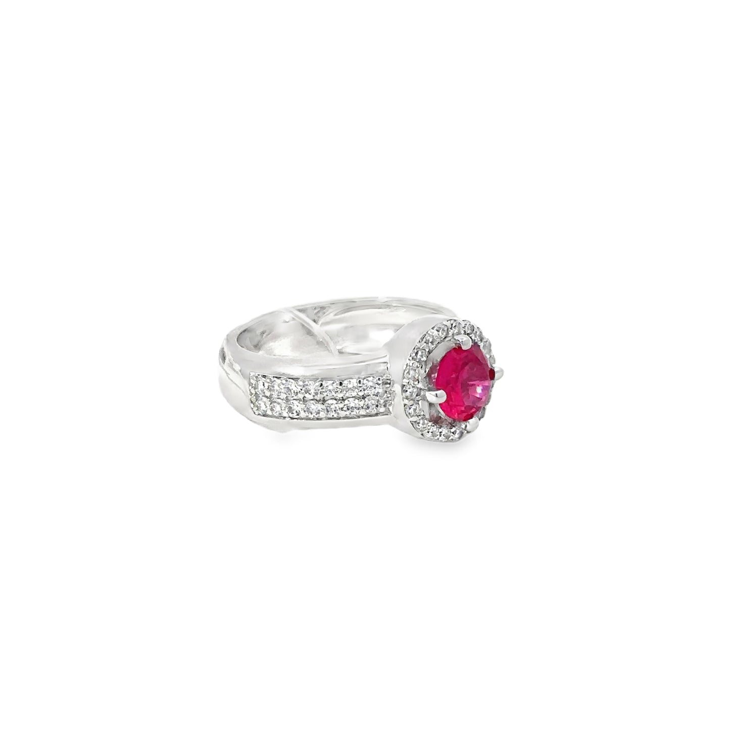 White Gold Ring with Round Brilliant Red Ruby