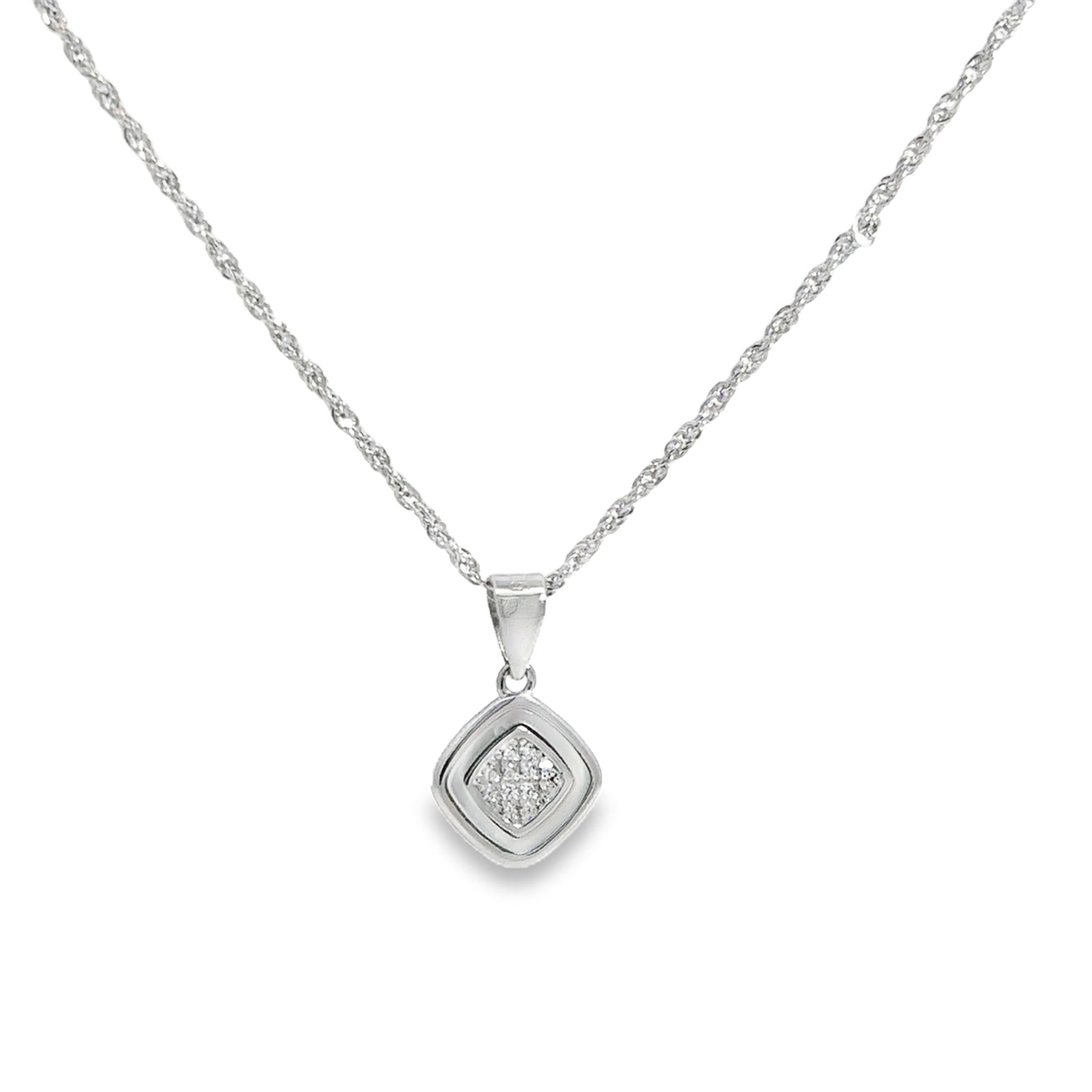 Sterling Silver Necklace with Round Cut Diamond