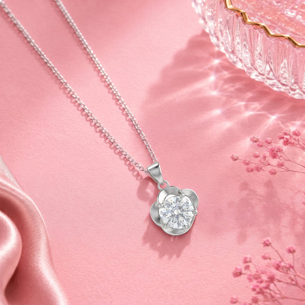 925 Sterling Silver Blooming Petals Round Cubic Zirconia Pendant