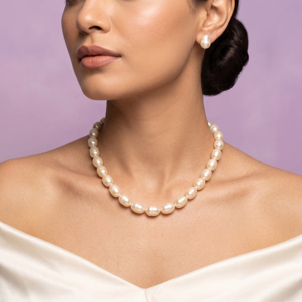 Elegant White Freshwater Kalgi Pearl Necklace – 18-Inch 7–9 mm Classic Pearl Strand with Adjustable Gold-Tone Clasp