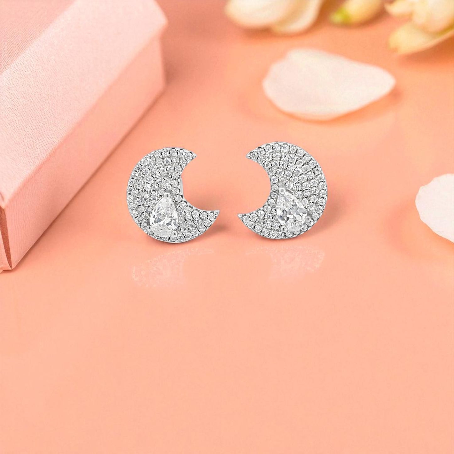 Elegant Sparkling Earrings