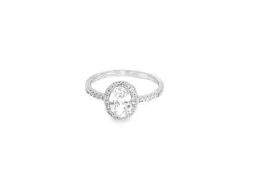 Elegant Oval Silver Ring