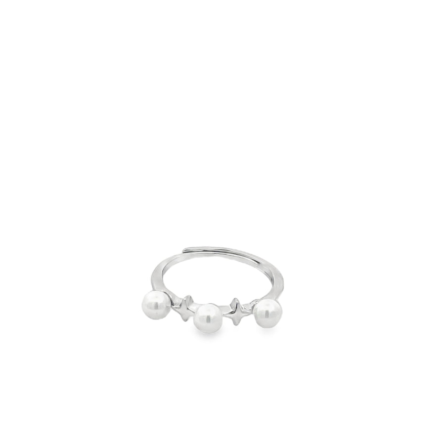 Elegant Silver Pearl Ring