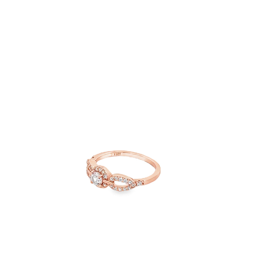 Elegant Rose Gold Ring with Sparkling Gem