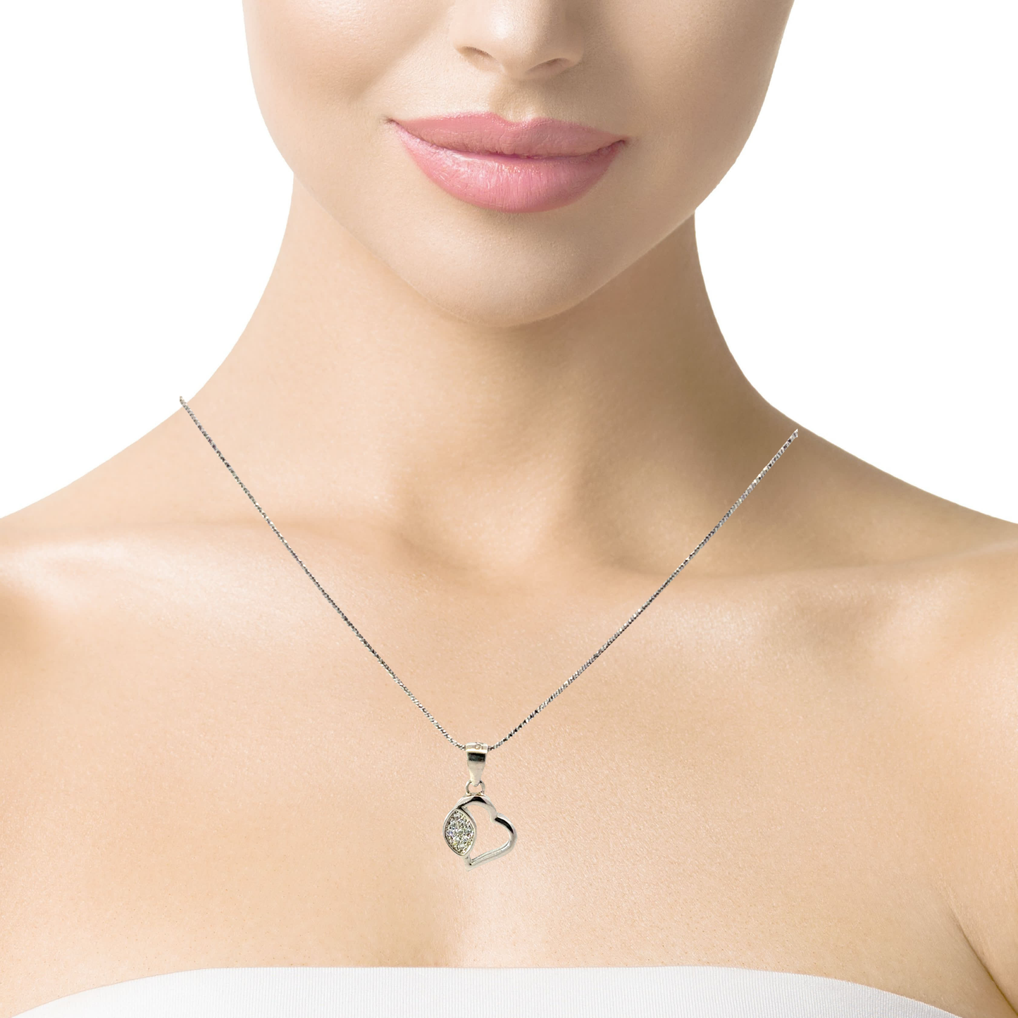 Elegant Heart Pendant Necklace