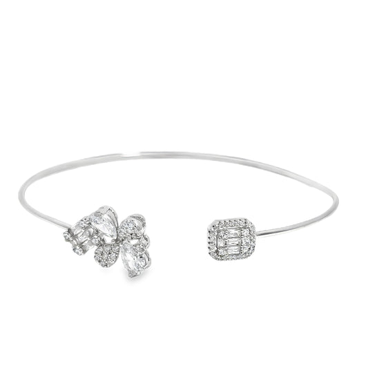 Elegant Silver Bracelet with Sparkling Accents