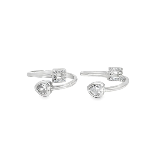 Elegant Silver Toe-Rings with Unique Design