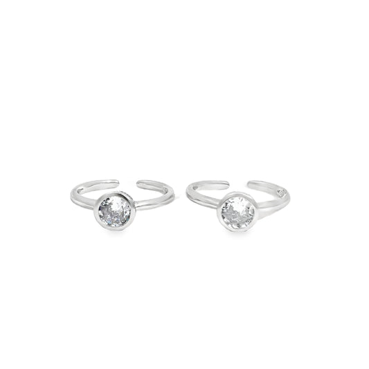 Elegant Silver Toe-Rings with Sparkling Stones