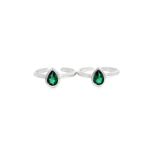 Elegant Silver Toe-Rings with Green Gemstones