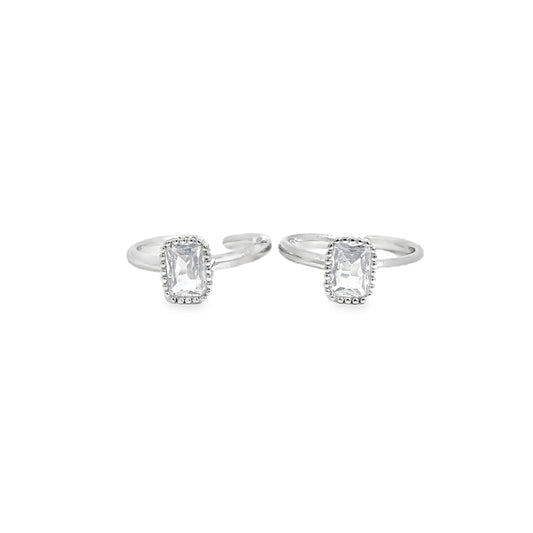 Elegant Silver Toe-Rings with Gemstone