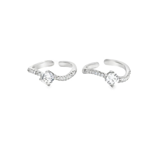 Elegant Silver Toe-Rings with Sparkling Stones