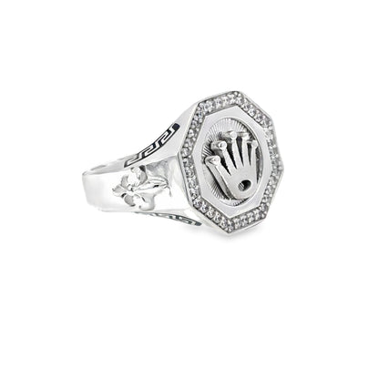 White Gold Signet Ring with Brilliant Cut Diamonds