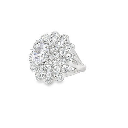 White Gold Cocktail Ring with Oval Diamond