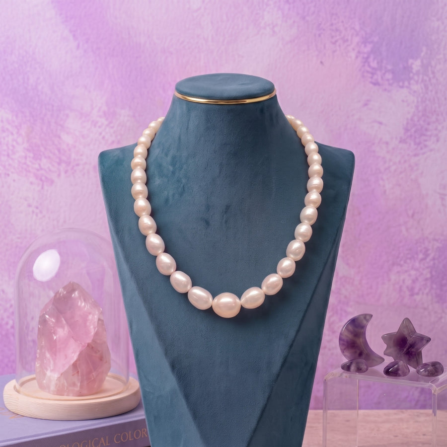 Elegant White Freshwater Kalgi Pearl Necklace – 18-Inch Genuine Baroque Pearl Strand with Gold-Tone Clasp