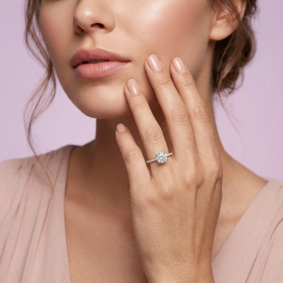 925 Sterling Silver Round Solitaire Ring with Pavé Band