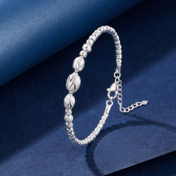 The Contemporary Etched Oval Silver Kada