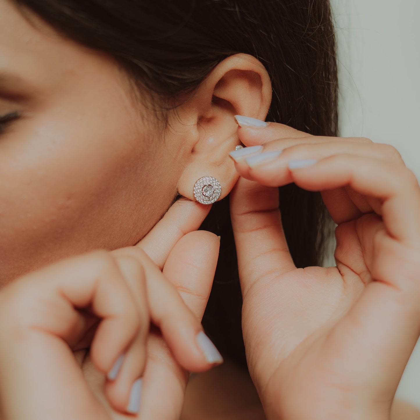 Circling Stardust Pendant With Earring