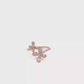 Elegant Floral Design Ring